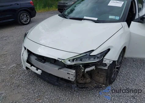 2019 Nissan Maxima 3.5 S z USA, uszkodzony, nr VIN 1N4AA6AV4KC381552